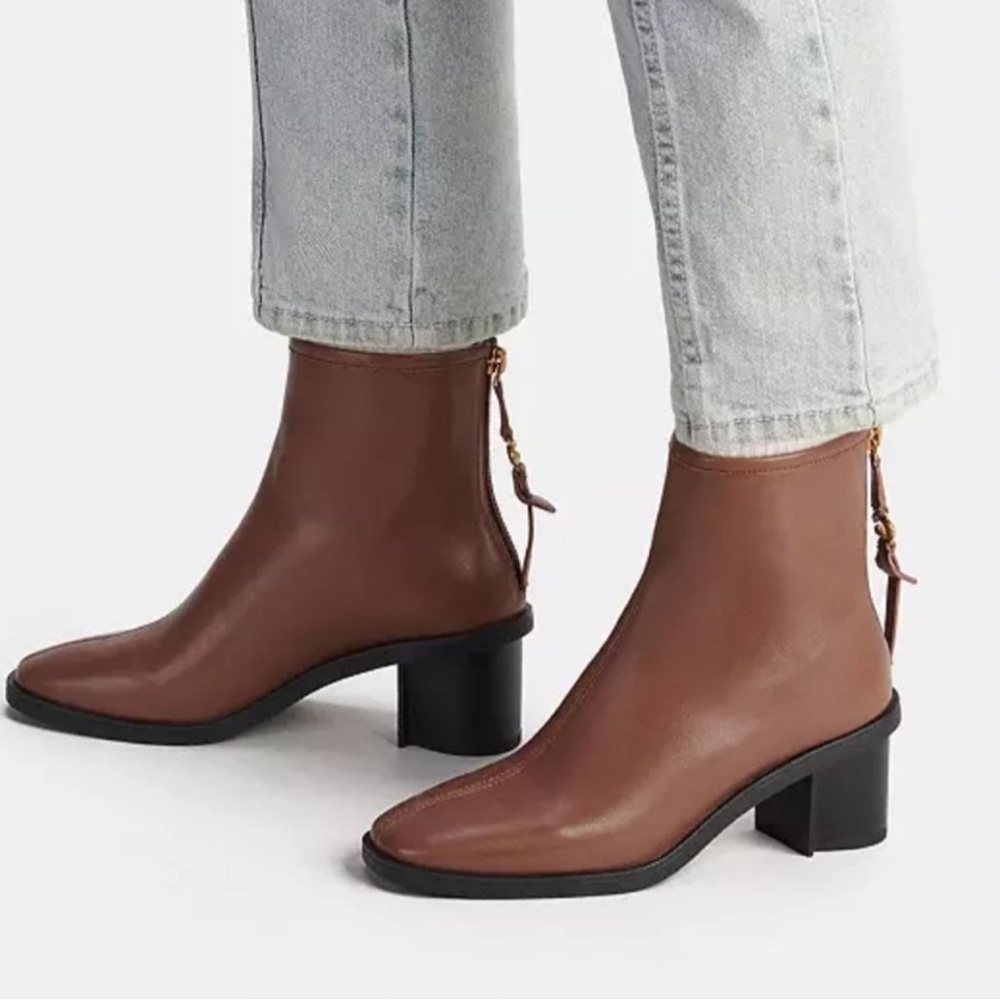 Coach Gabi Leather Ankle Booties Saddle Brown Sz 6B NEW